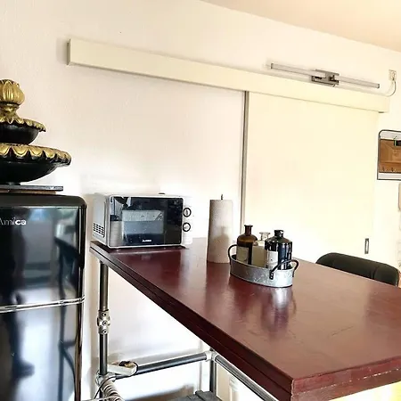 شقة - Chilliges In Mit Balkon & Kuche; Big Tv And Bed - دوسلدورف